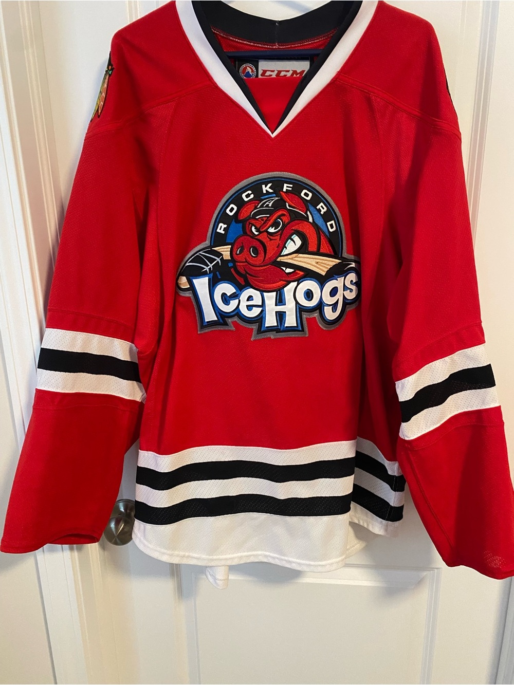 Rockford IceHogs Hockey Premier Red Home Jersey Large 3D raised embroidery logo